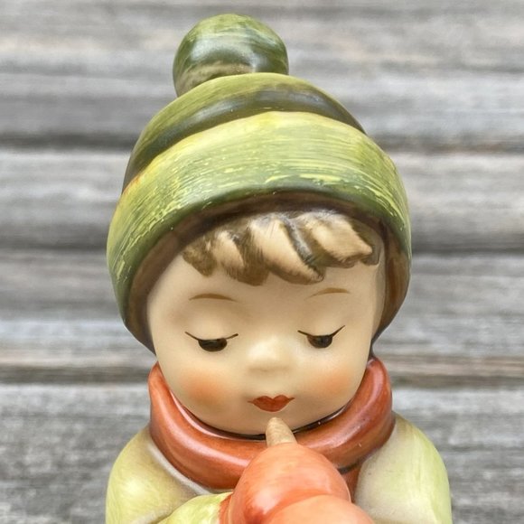 💯 Authentic Goebel Vintage Hummel "Sound the Trumpet" Figurine #303 - Picture 4 of 11